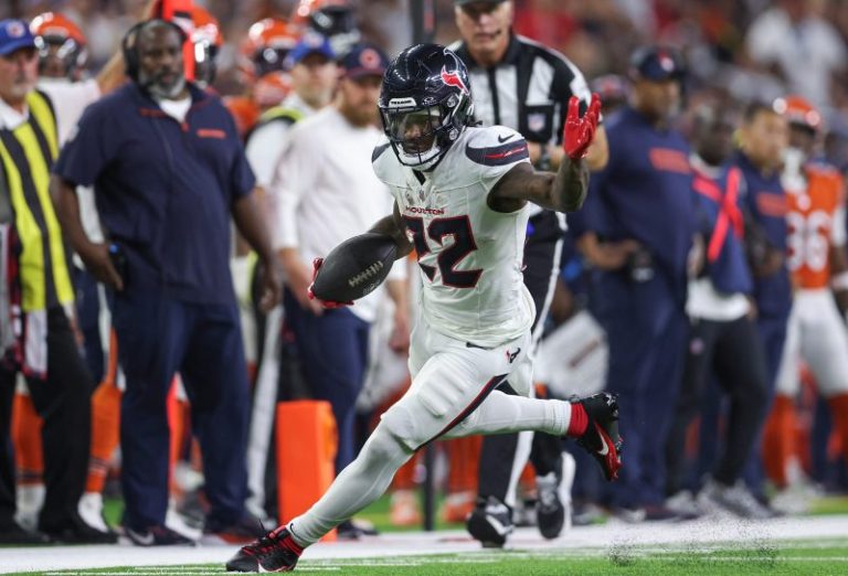 Vikings reacquire running back in trade with Texans