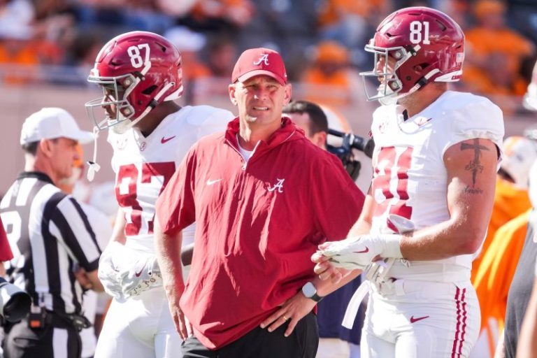 Alabama loses to Tennessee to fall to 5-2: Social media reacts