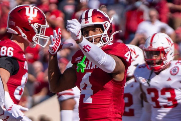 College football grades: Hyped Indiana-Nebraska game turns into dog