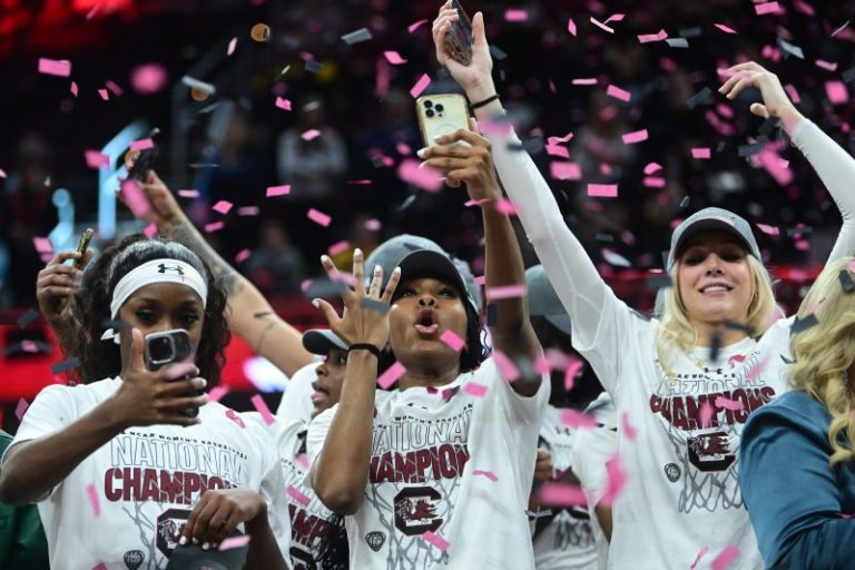 South Carolina clear No. 1 in women’s basketball preseason poll