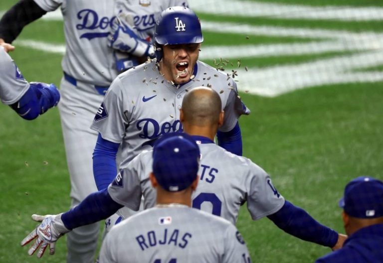 World Series live updates: Dodgers try to finish sweep vs. Yankees