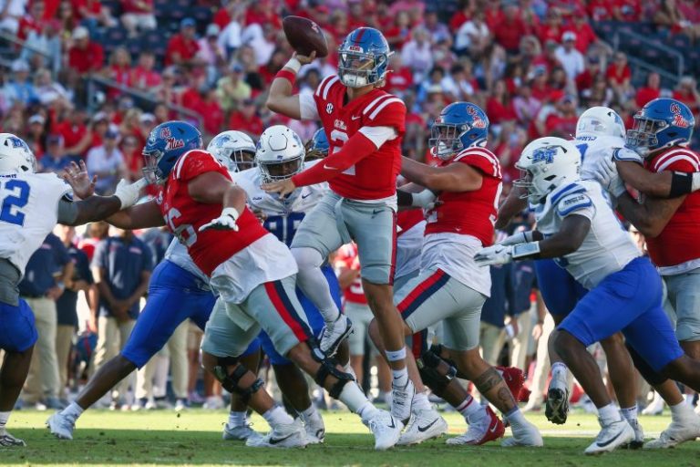 Podcast: College Football Playoff rankings reaction and Week 11 predictions