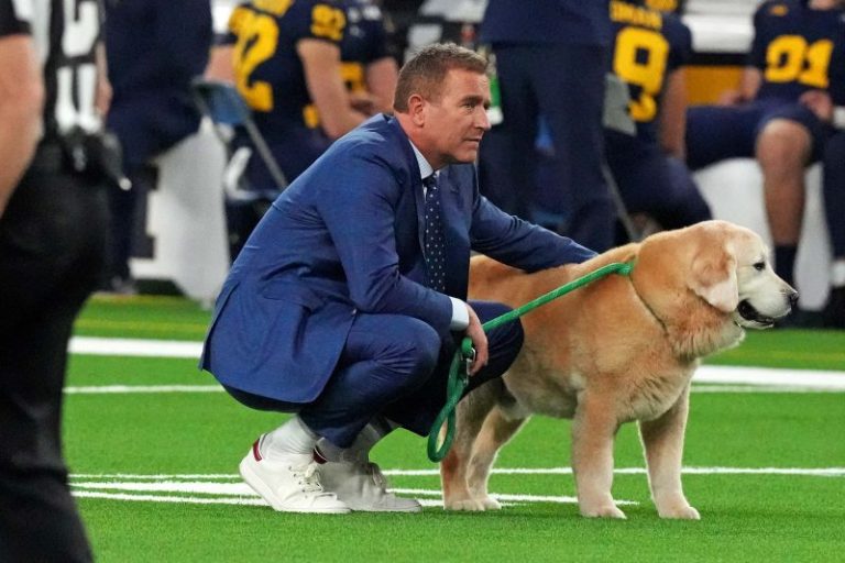 Kirk Herbstreit reveals distressing news about beloved dog Ben