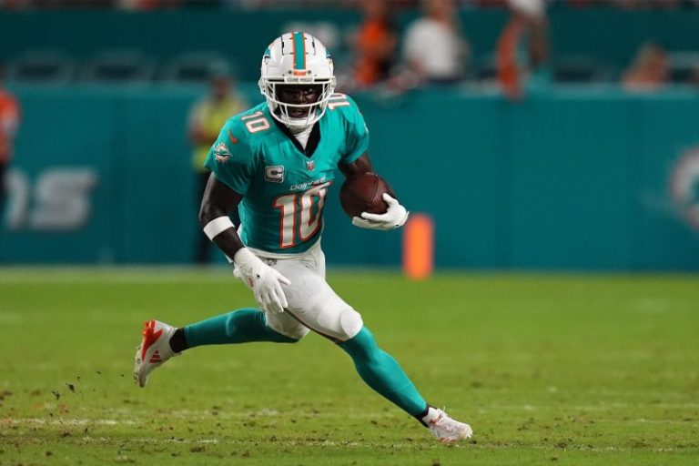 Will Tyreek Hill play in Dolphins’ Week 10 game?