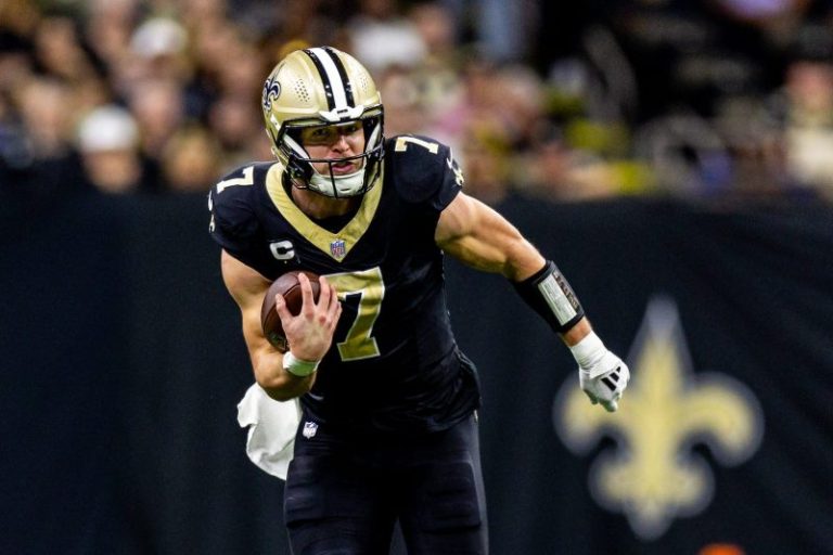 Taysom Hill breaks odd rushing record in Saints win over Browns