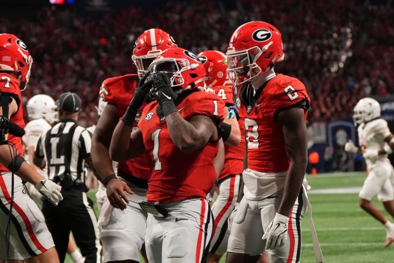 Georgia, Clemson leads college football winners and losers with playoff sorted