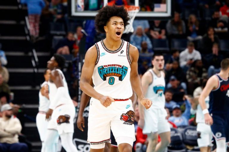 NBA rookie rankings: Who’s award favorite with 76ers guard out of lineup?