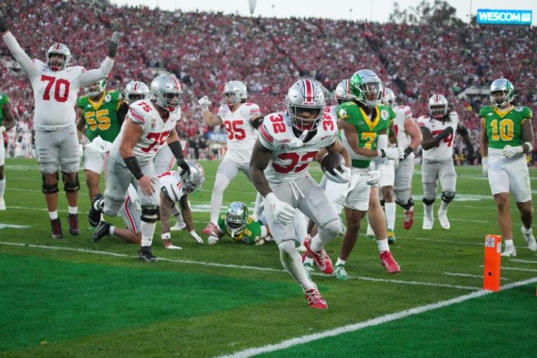 Runs by Ohio State, Notre Dame validate College Football Playoff expansion