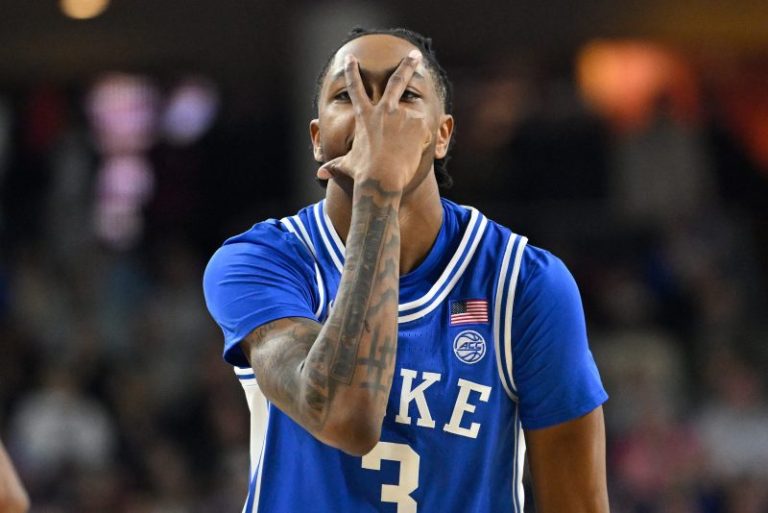 Men’s college hoops weekend: Top-10 clash, Duke-Wake Forest lead way