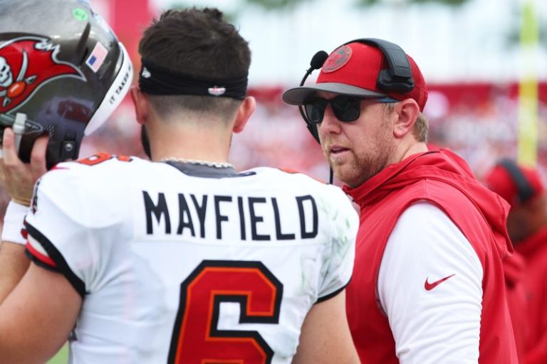 Buccaneers OC tells team he’s taking Jaguars head coaching job