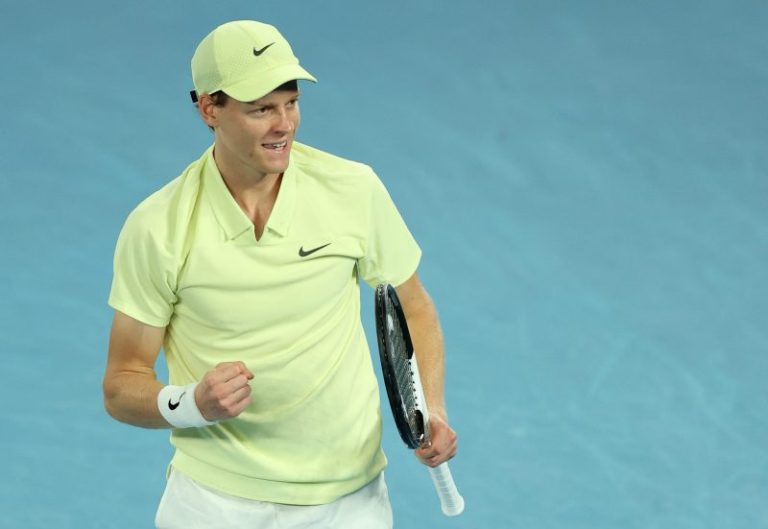 Sinner beats Shelton to return to the Australian Open finals