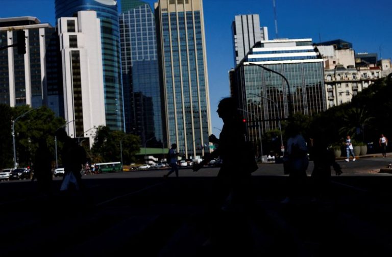 Argentina economic activity seen contracting less in November