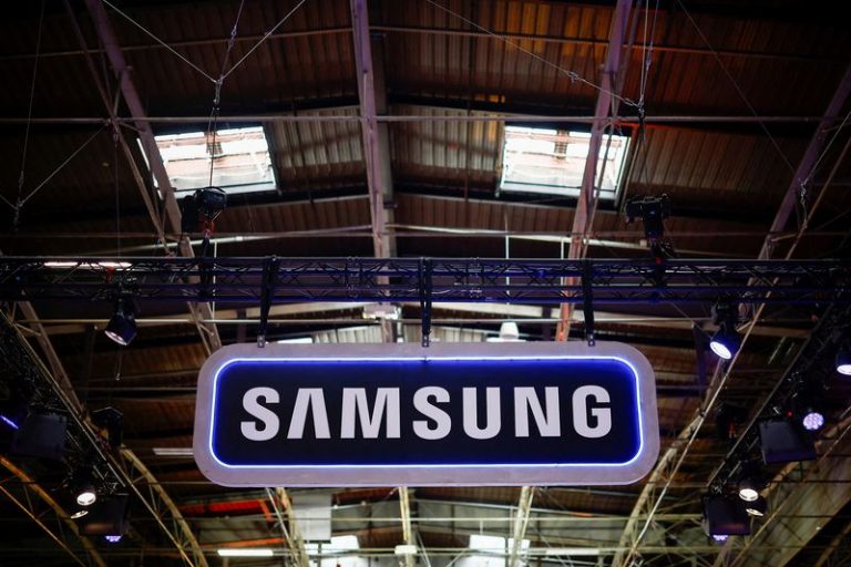 Samsung unveils Galaxy S25 phone with Qualcomm chips and enhanced AI features