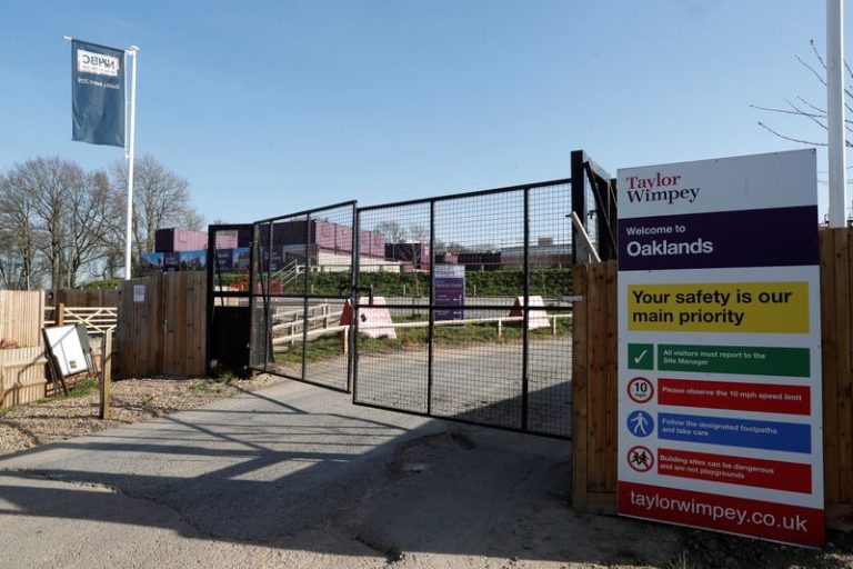 Taylor Wimpey shares down on cost woes