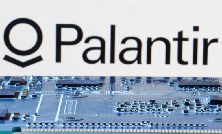 Analyst explains why Palantir stock may underperform in 2025