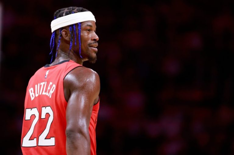 NBA trade deadline tracker: Where will Jimmy Butler land?