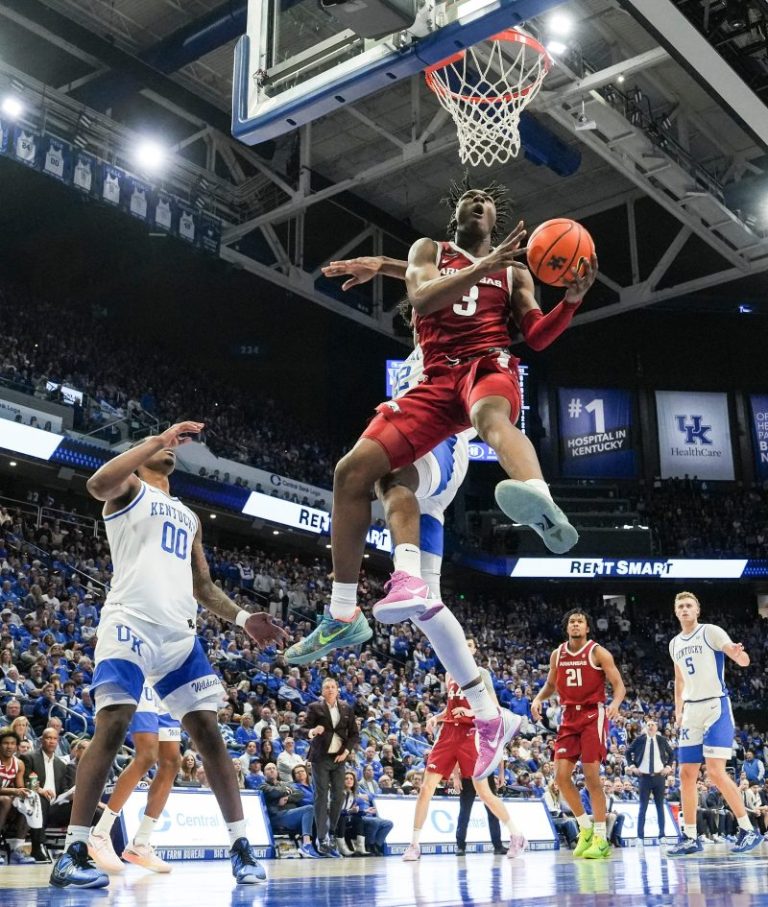 March Madness bracket bubble tracker: Latest look at who’s in, out