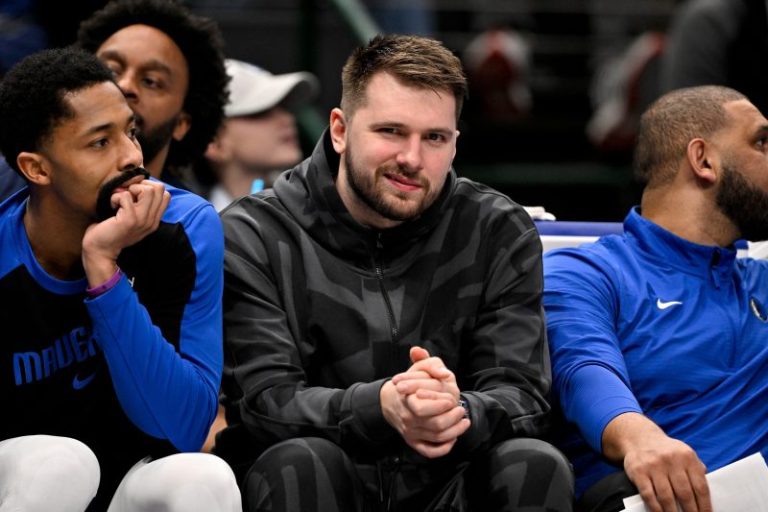 Luka Doncic injury update: When could he make Lakers debut?
