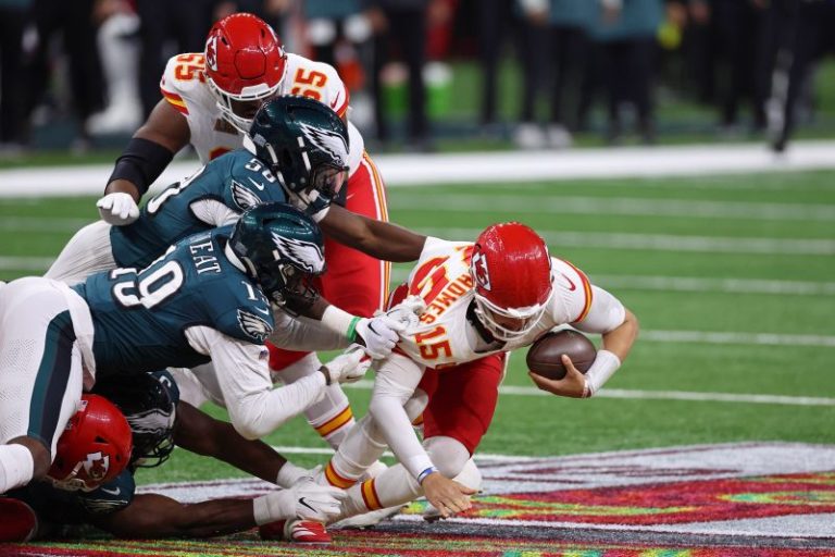 Chiefs’ run at Super Bowl history turns into epic embarrassment