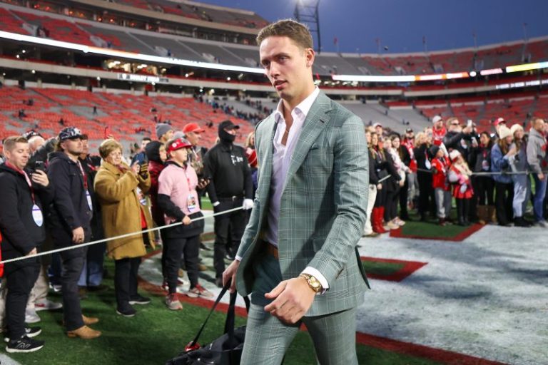 Carson Beck became college football’s antihero. Think Miami cares?