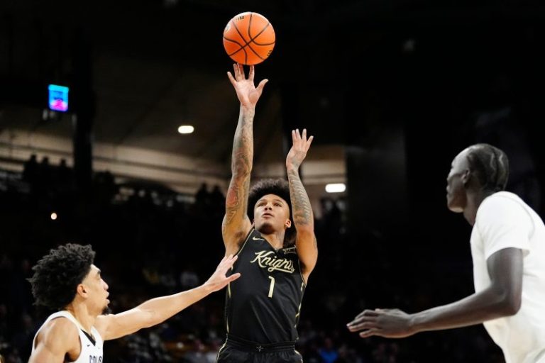 Former 4-star guard signs with Sacramento State under Bibby and Shaq