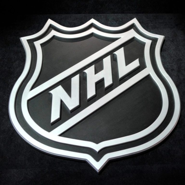 NHL labor agreement increases length of regular season, per reports