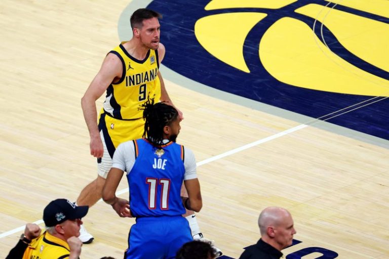 Pacers’ bench steals Game 3, helps Indiana to 2-1 lead in Finals