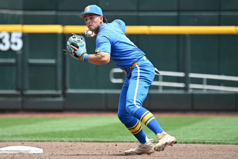 How UCLA baseball is bucking transfer portal trend at College World Series