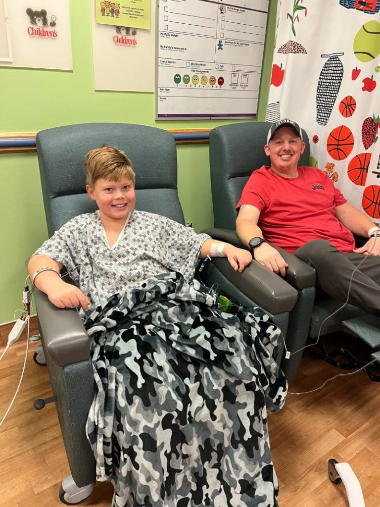 Father-son team bond through baseball, kidney transplant