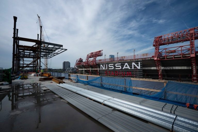 Noose found at Titans new stadium site halts work, police investigate