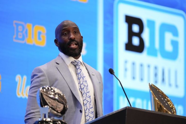 UCLA’s DeShaun Foster shows growth ahead of second season at helm