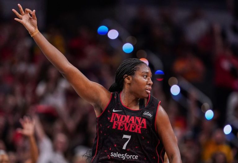 Indiana Fever face Chicago Sky: TV channel, time, how to watch