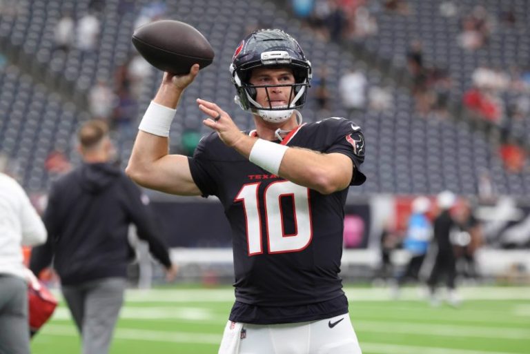 Texans give backup QB one-year, $7M contract extension