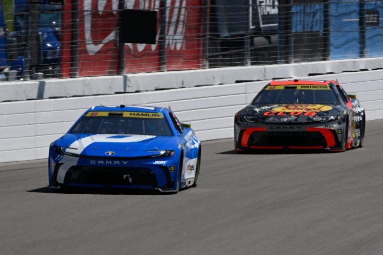 Denny Hamlin wins Enjoy Illinois 300 for fifth Cup victory of season