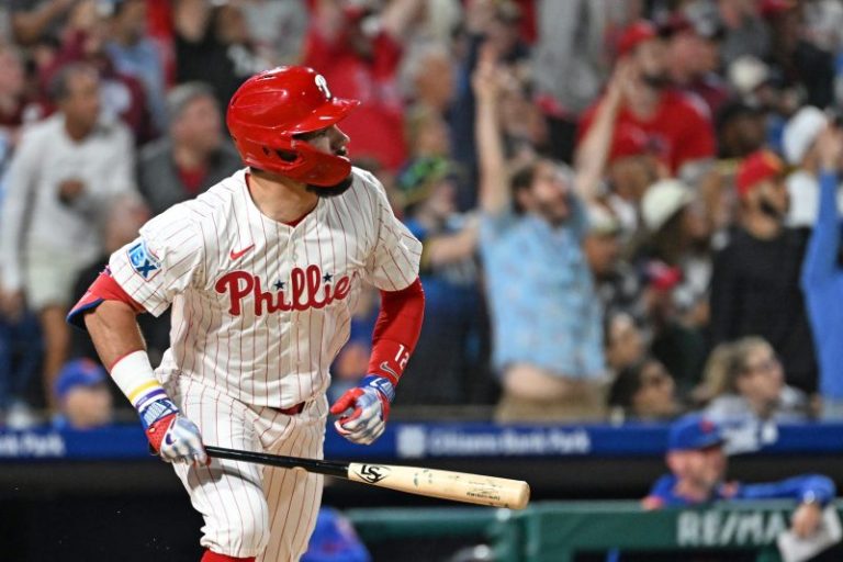 Phillies slugger becomes first NL player to reach 50 home runs