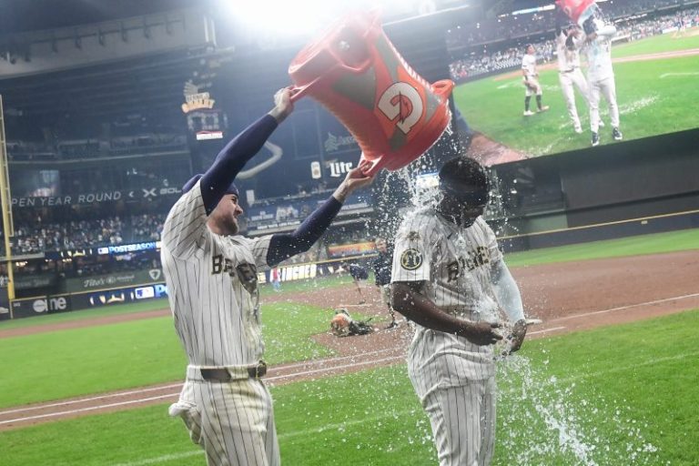 Watch: Brewers celebrate playoff berth with note from Bob Uecker