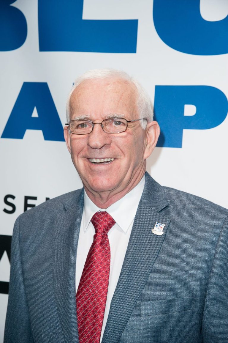 Hall of Fame goaltender Eddie Giacomin dies at 86