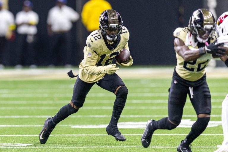 Here are 16 players to start or sit for fantasy football Week 5