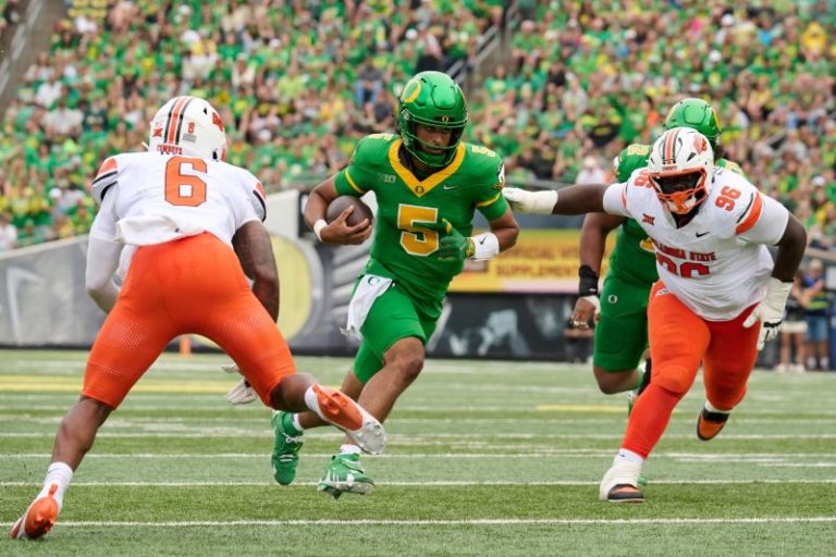 There’s a new leader in this week’s college football quarterback rankings