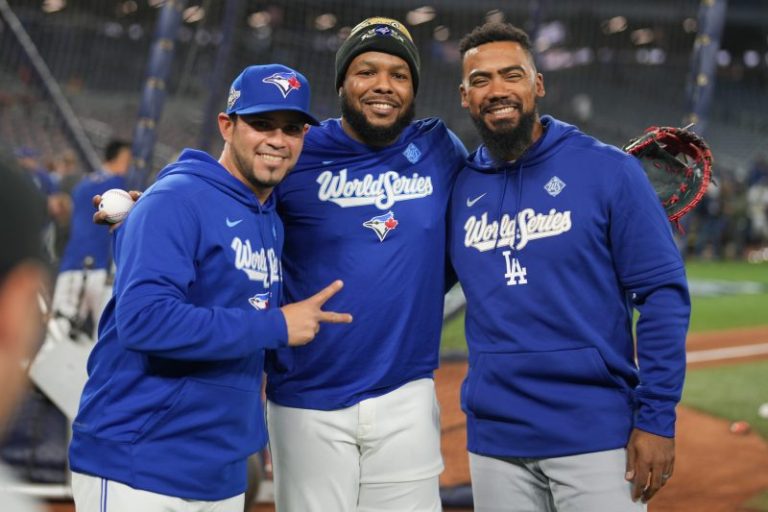 World Series live: Dodgers do battle with Blue Jays in game 1