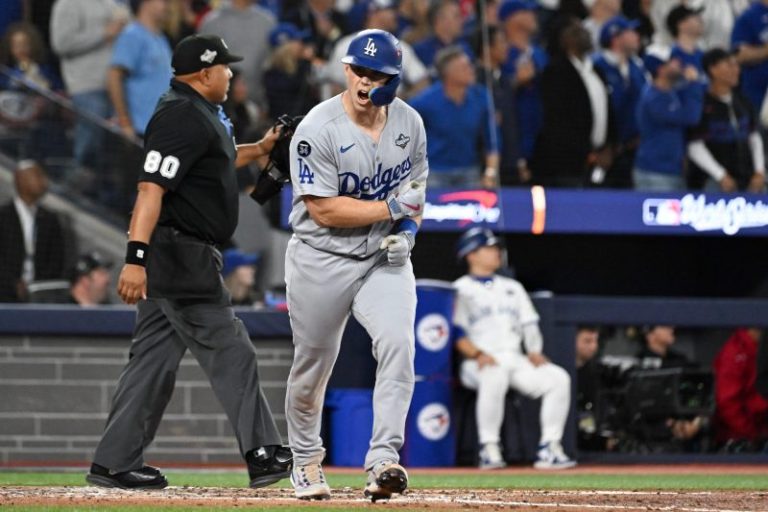 Watch: Dodgers break Game 2 stalemate with big bombs