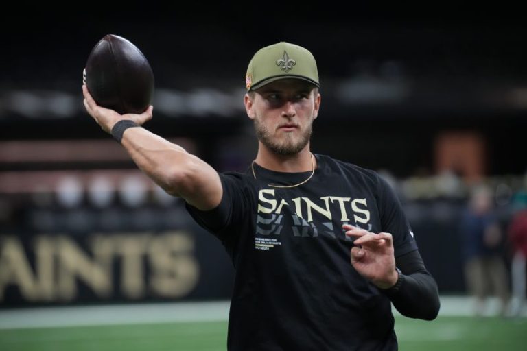 Saints QB change: Tyler Shough replaces Spencer Rattler