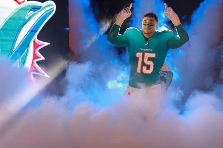 NFL trade deadline live updates: All the latest buzz on league moves