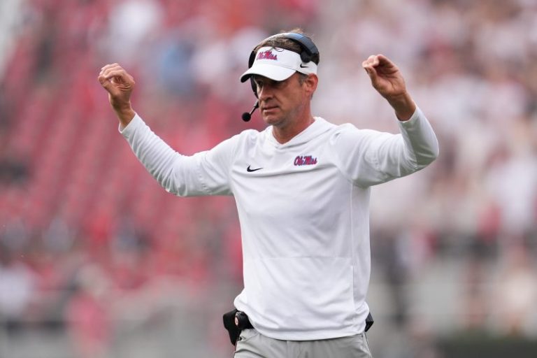LSU finalizing $90 million offer to Lane Kiffin, per report